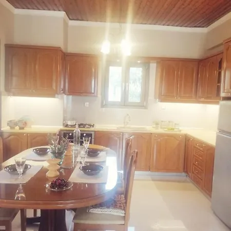 Zabella House With Pool