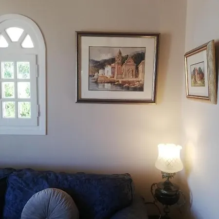 Zabella House With Pool