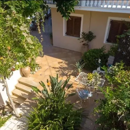 Zabella House With Pool