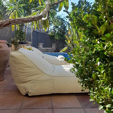 別荘 Zabella House With Pool