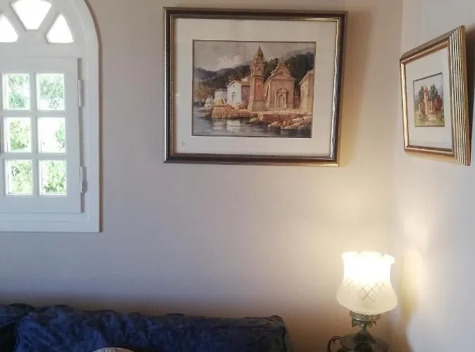 Zabella House With Pool