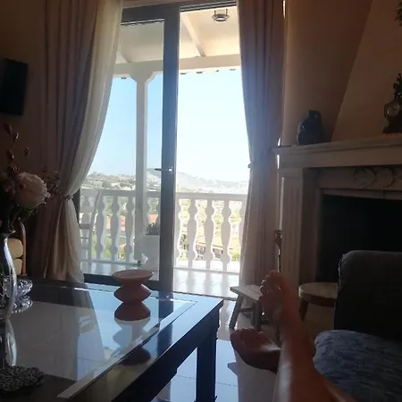 Zabella House With Pool Casa vacanze *