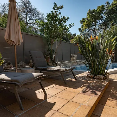 Feriehus Zabella House With Pool *