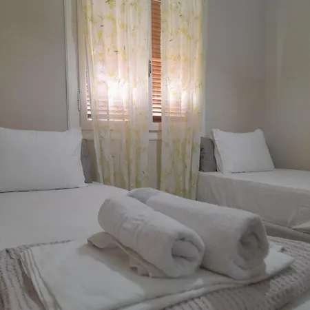 Zabella House With Pool Holiday home *